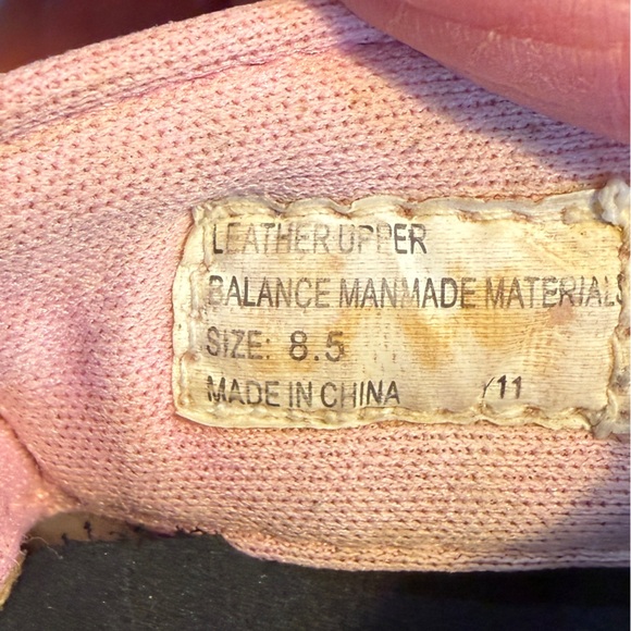 Grazie Leather Animal Print/ Pink/ white Rhinestone details Sandals size 8.5 - Picture 8 of 8